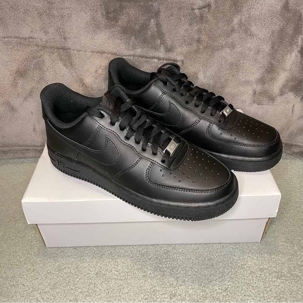 Nike Air Force 1 ‘07 Black
